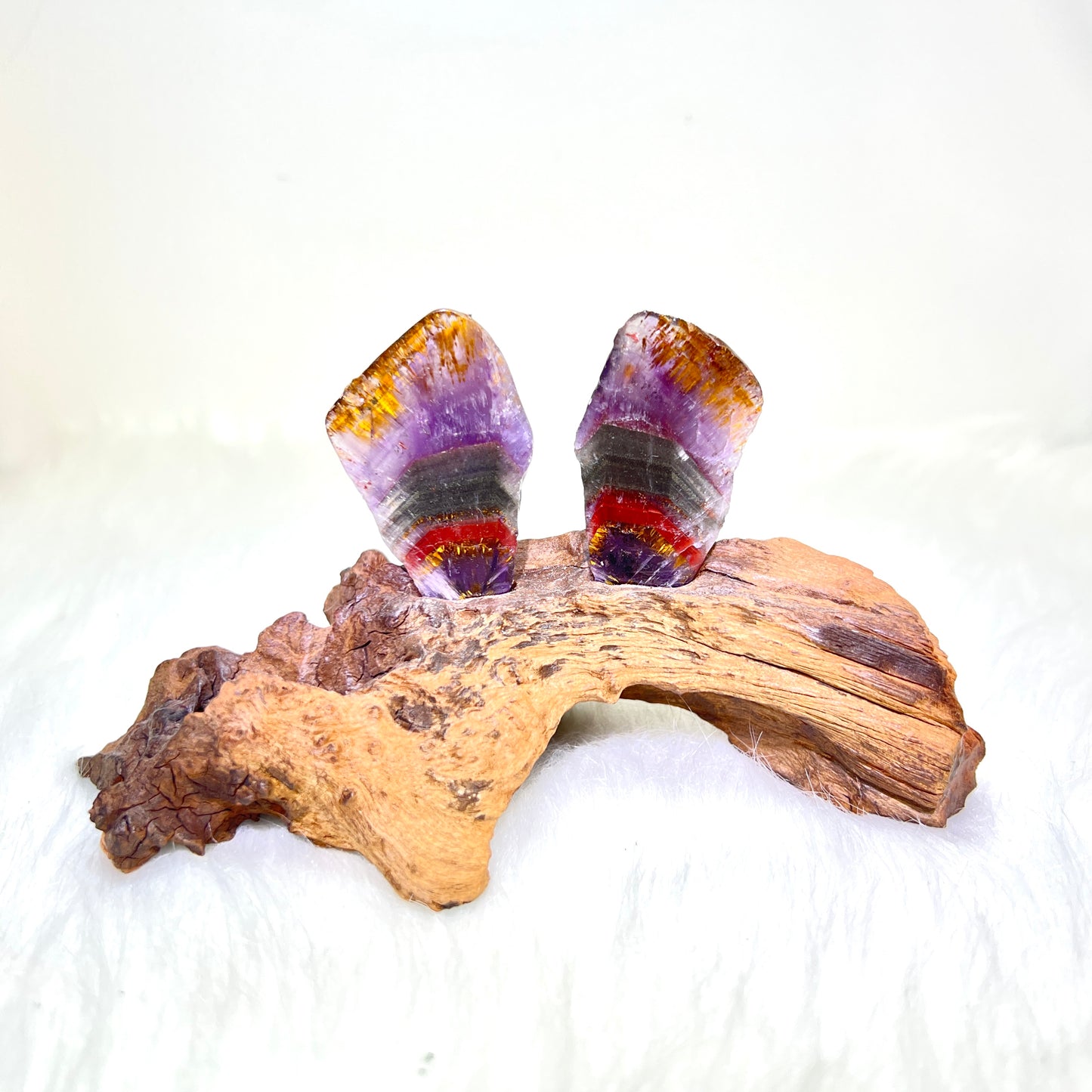 極光23千層片連水沉木訂造底座