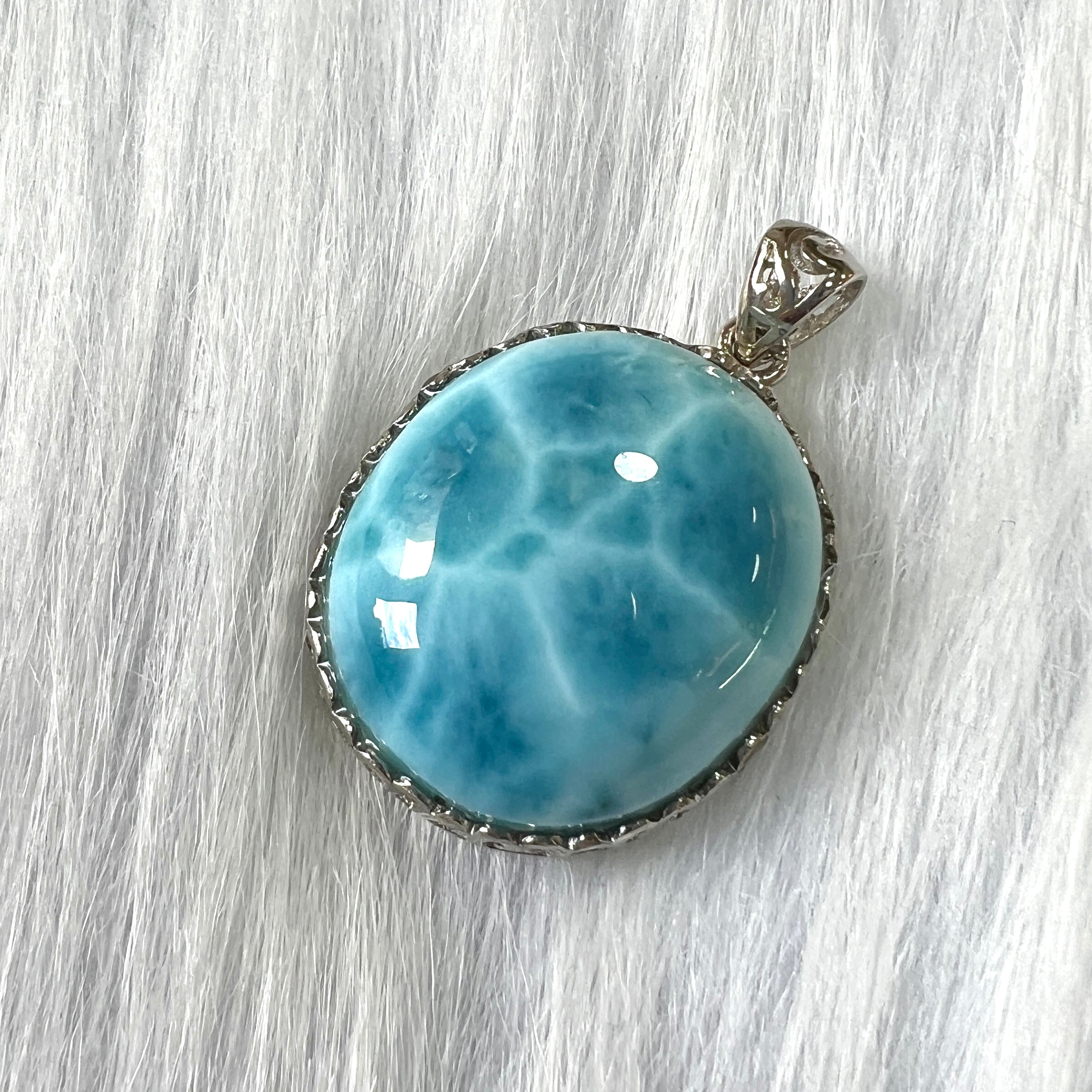 海紋石Larimar – 玄之水晶Fortunate Crystal 海紋石Larimar – 玄之水晶Fortunate Crystal